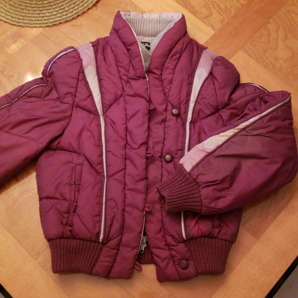 Maroon and gray vintage ladies small ski jacket